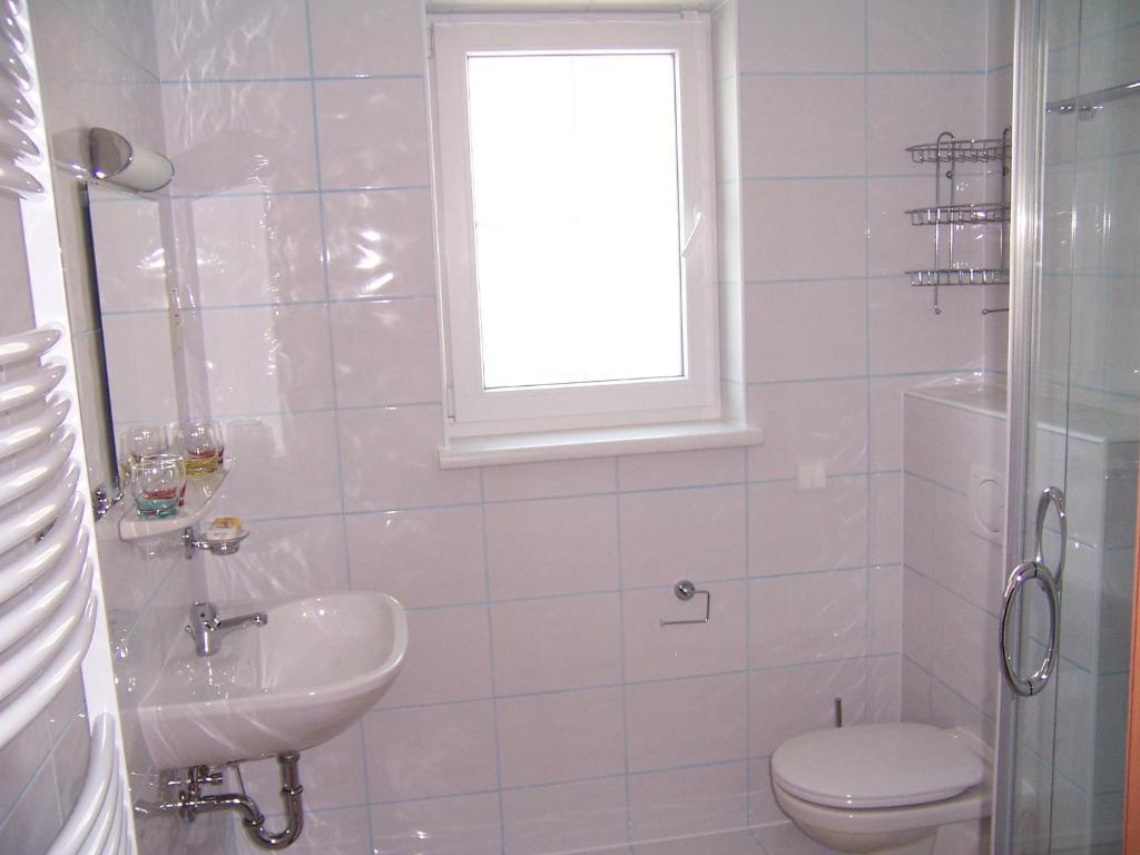 Landhaus Jasmin - Apartment Untergeschoss バート・ミッテルンドルフ エクステリア 写真